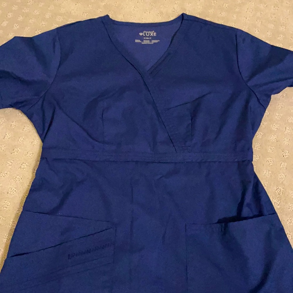 Womens Cherokee Luxe Scrub Set, Navy, Small Top, PETITE Small Bottom